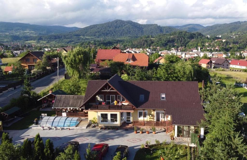 Vila Eszter Hotell Sovata Eksteriør bilde